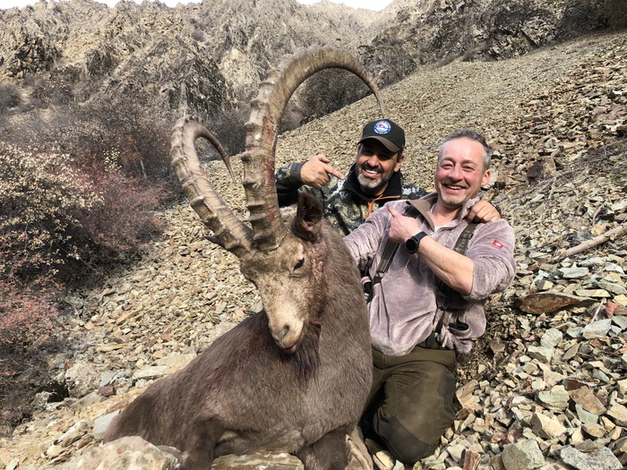 Hunting Mid Asian Ibex in Tajikistan
