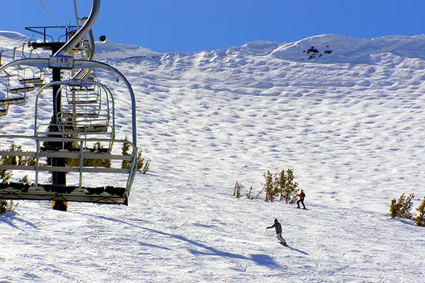 Skiing in Sierra Nevada is a good option to do in winter for your Southeastern ibex tourism
