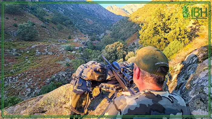Our hunter Dave preparing his shoot for hunting Gredos ibex