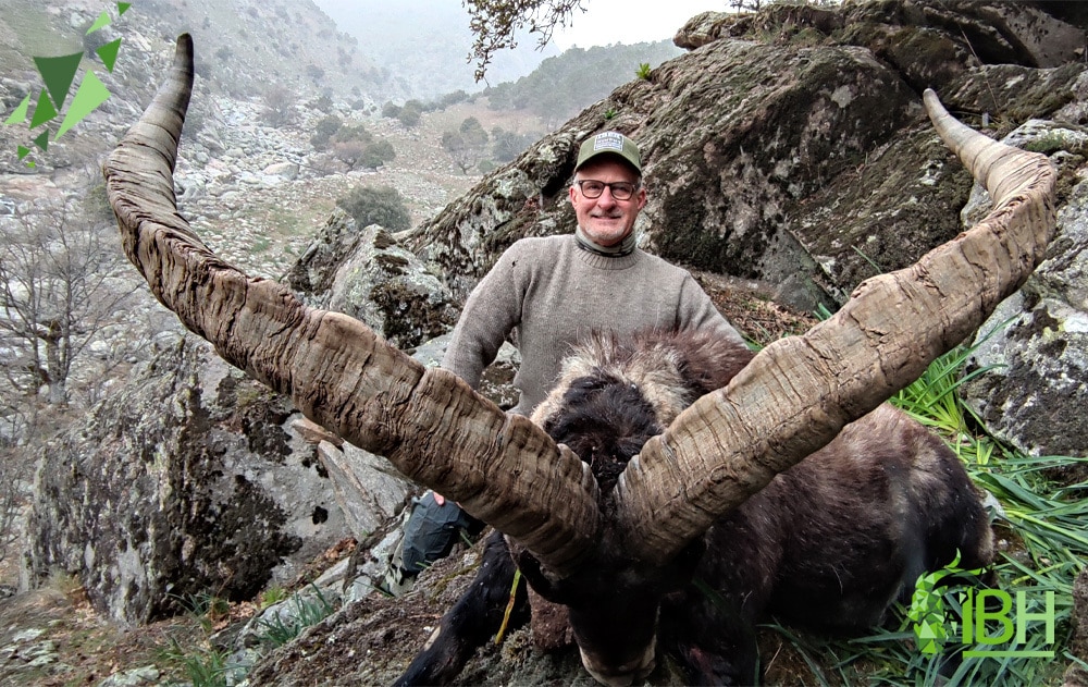 Jeff and his Gold Medal ibex in Spain